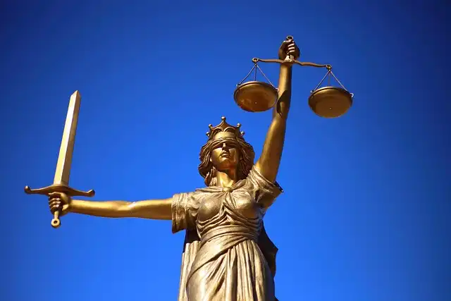Florida School Expels Girl, Sues Parents After Child Abuse Allegations
